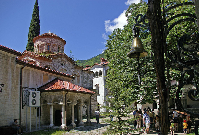 100 национални туристически обекта - Бачковски манастир : cнимка 3