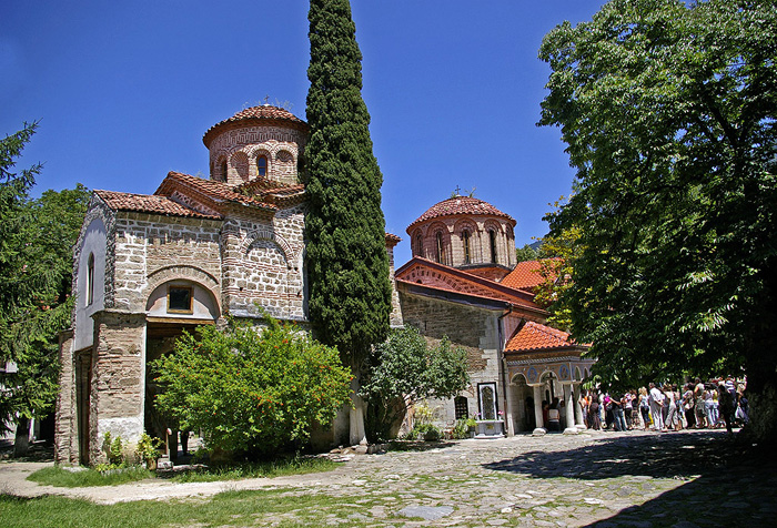 100 национални туристически обекта - Бачковски манастир : снимка 4