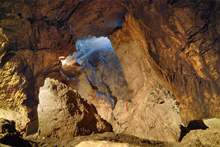100 национални туристически обекта: Пещера  Дяволско гърло: снимка 3
