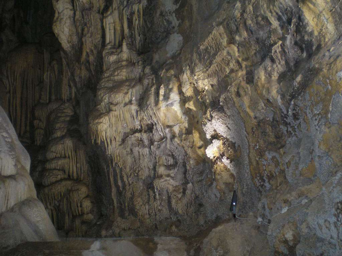 100 национални туристически обекта - Пещера  Ухловица  : cнимка 3
