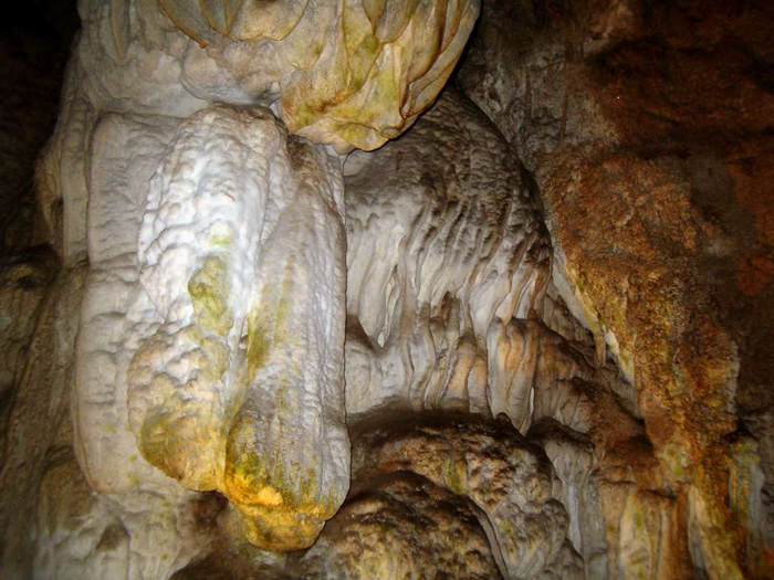 100 национални туристически обекта - Пещера  Ухловица  : снимка 5