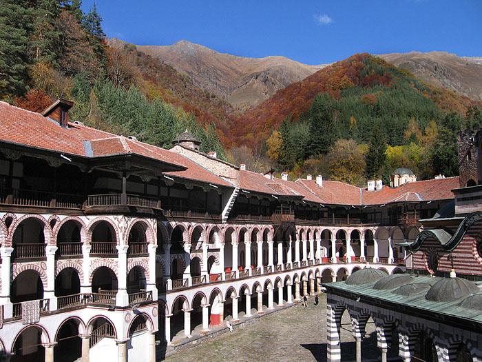 100 национални туристически обекта - Рилски манастир : снимка 4
